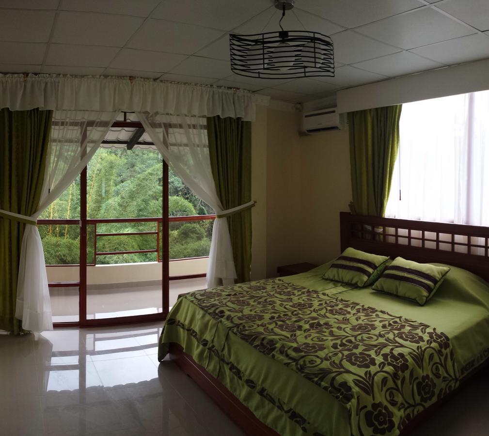 Hosteria Kasadasa Санто-Доминго-де-лос-Колорадос Экстерьер фото